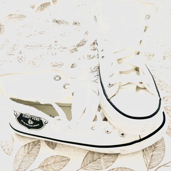 XoXo Rigess - Picture 6 of 8